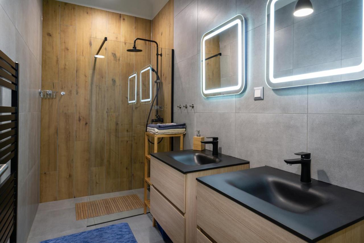 Apartman Lm Liptovský Mikuláš Екстериор снимка